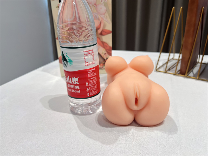 RQS——“约束快感3”评测！丰乳细腰翘臀，有些松的少妇！