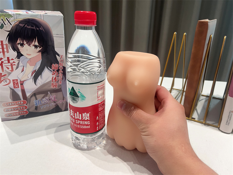 HMAX——“神侍彼女”评测!羊肠“小道”,重温第一次的感觉!