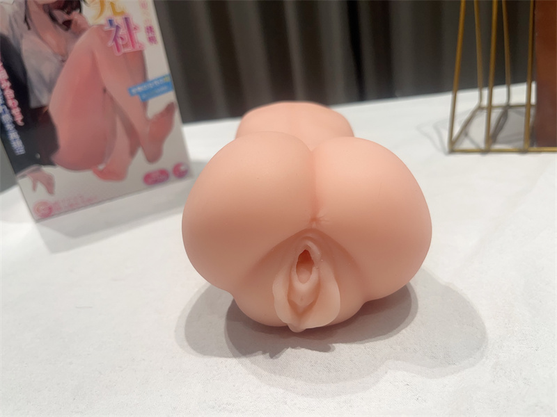 GXP——“SG研究社”评测!逼真狭小入口,仿真的内壁通道!