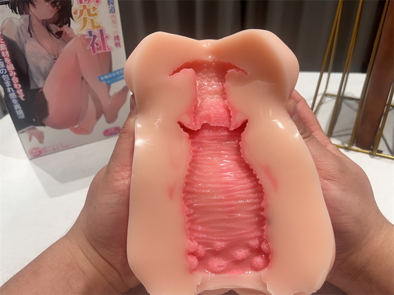 GXP——“SG研究社”评测!逼真狭小入口,仿真的内壁通道!