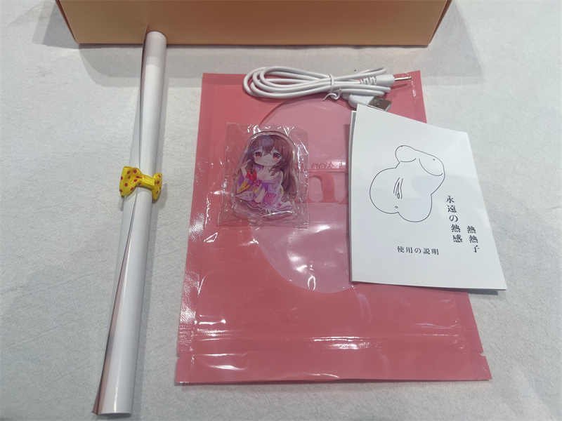 YUU——“热热子一代”评测!震动制热的手动杯,玩法体验更多样!