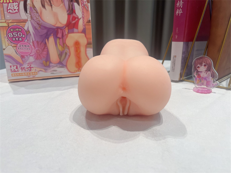 YUU——“热热子一代”评测!震动制热的手动杯,玩法体验更多样!