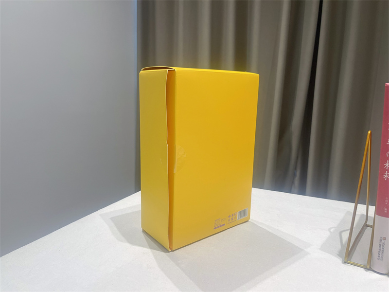 YUU——“虎牙妹妹”软款评测!有些弱鸡的六连环设计,顶端的虎牙毫无存在感!