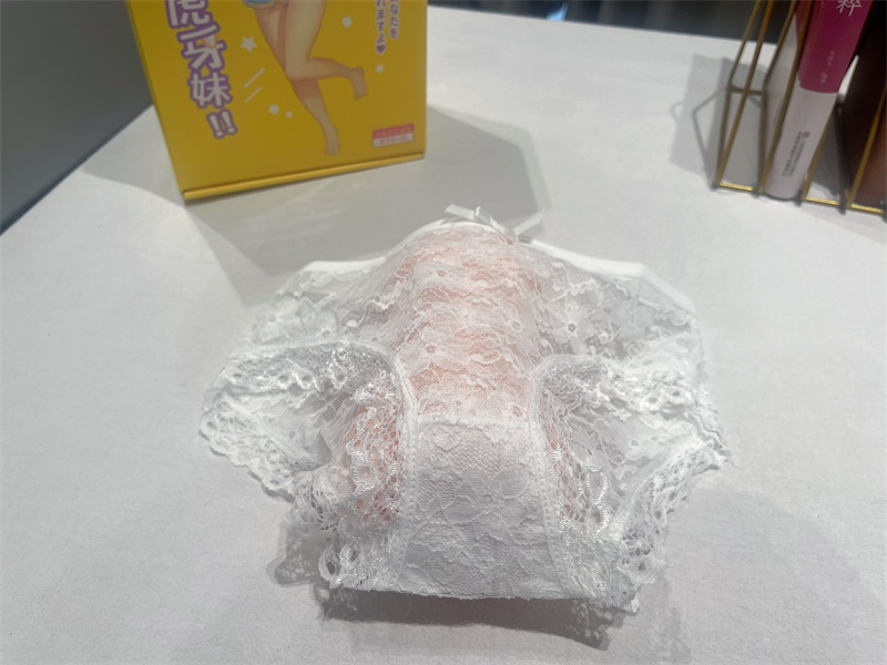 YUU——“虎牙妹妹”软款评测!有些弱鸡的六连环设计,顶端的虎牙毫无存在感!