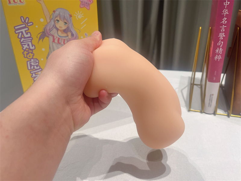 YUU——“虎牙妹妹”软款评测!有些弱鸡的六连环设计,顶端的虎牙毫无存在感!