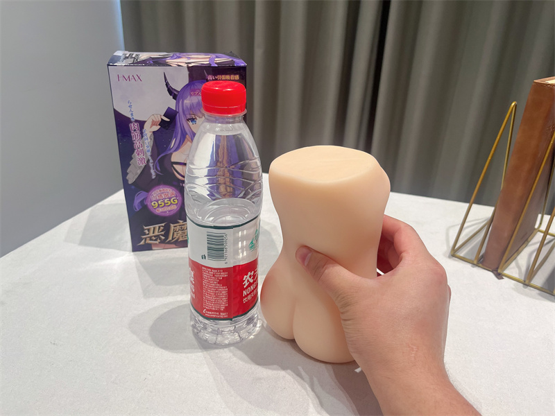 HMAX——“恶魔术士”评测!深邃的狭窄通道,抽离灵魂的强大吸力,将高刺激重新定义!!