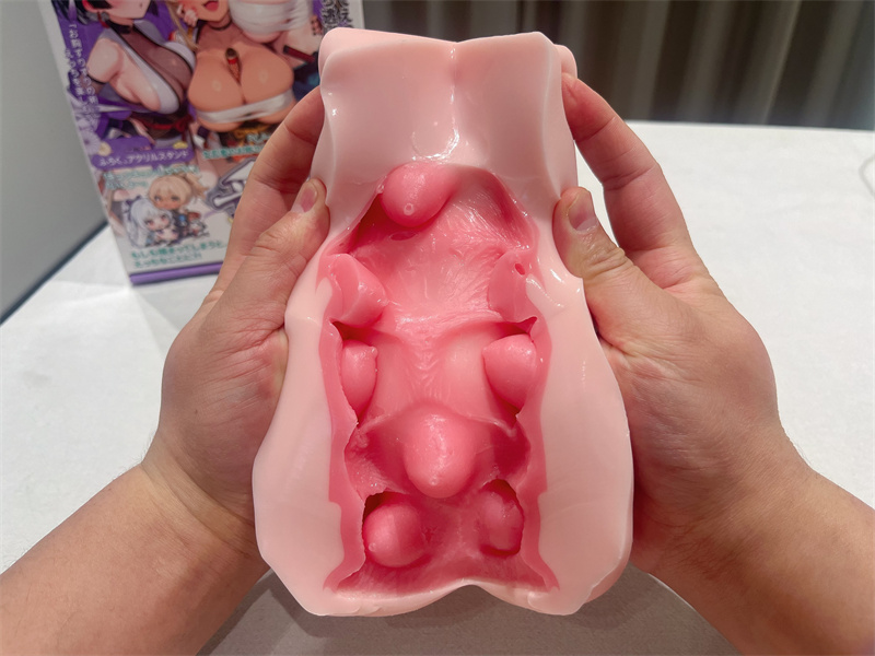 YUU——“乳推神乐”评测！奶头型颗粒结构，能带来真实的NAI交体验？