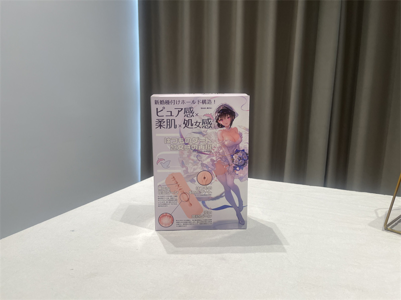 MODE——“纯白花嫁”评测！松垮通道还超长，直筒造型简单到爆炸！