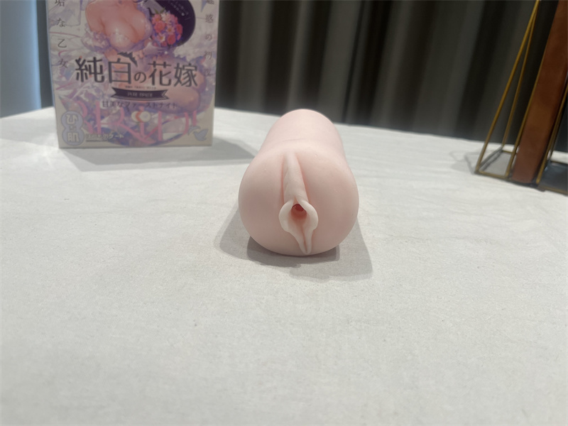 MODE——“纯白花嫁”评测！松垮通道还超长，直筒造型简单到爆炸！