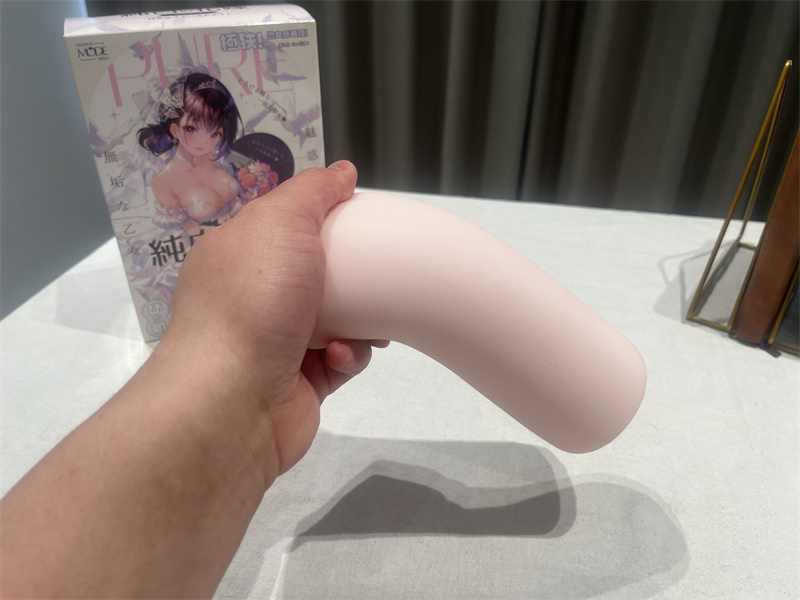 MODE——“纯白花嫁”评测！松垮通道还超长，直筒造型简单到爆炸！