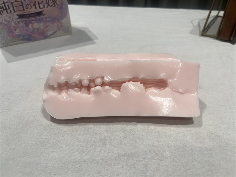 MODE——“纯白花嫁”评测！松垮通道还超长，直筒造型简单到爆炸！