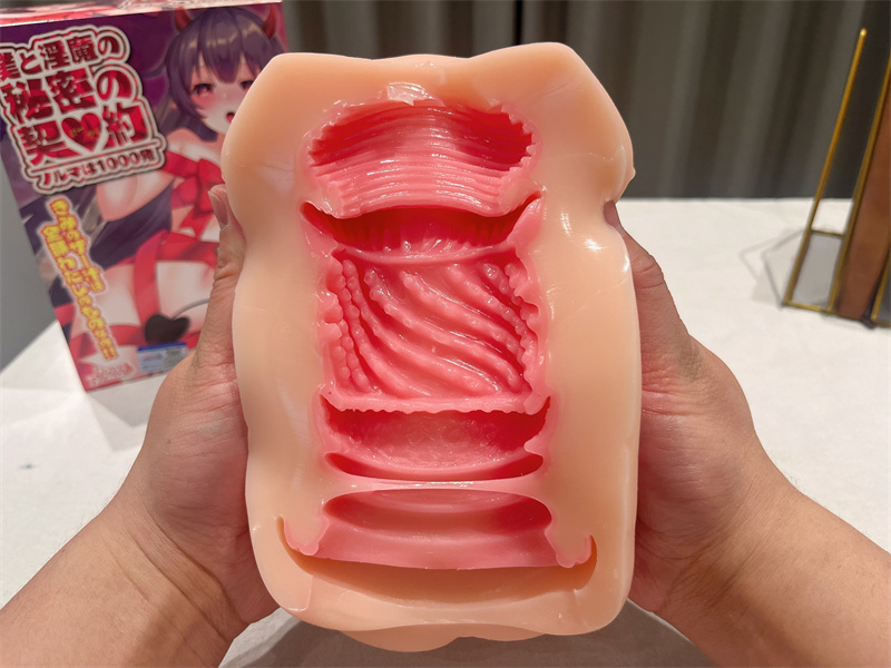 LoveFactor——“榨汁魅魔”评测!软面团的材质也敢号称榨汁,开玩笑呢吧!